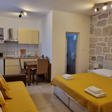 Renata1 公寓 扎达尔